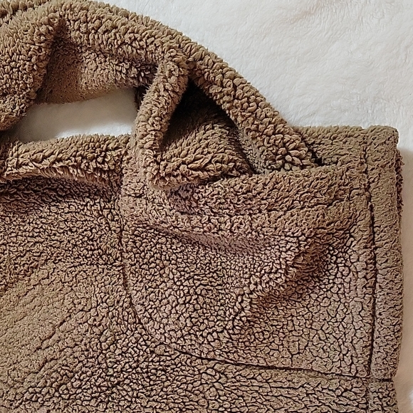 SMALL TEDDY JACKET BY CHAPS - Picture 3 of 14